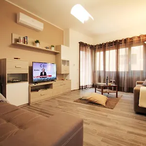Apartment Eur Bright Spacious Terraced With Private Parking Only For Small Cars, Rome