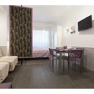Apartment My Purple In The Center Of, Rome